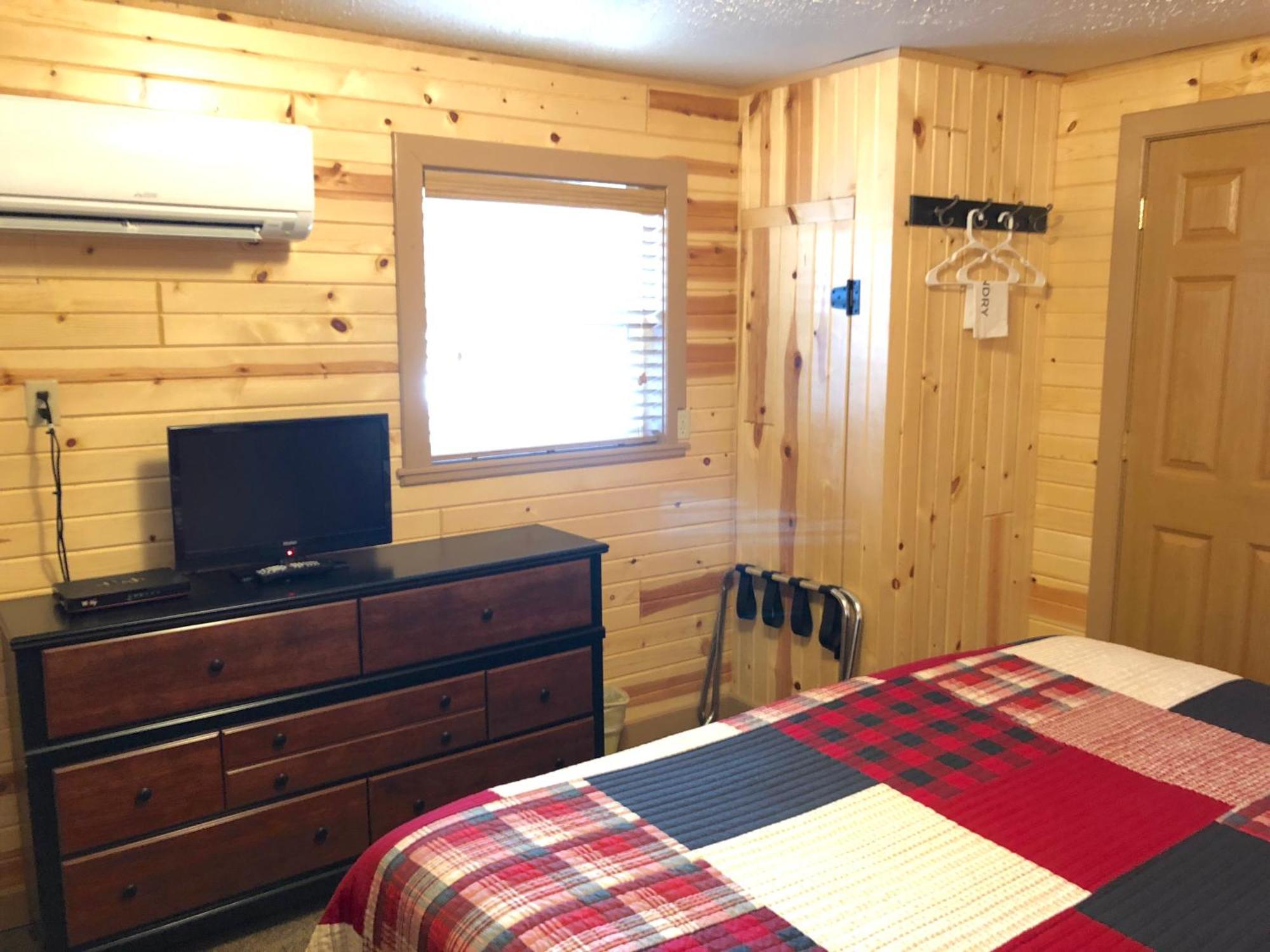 Rockerville Lodge & Cabins Keystone Ruang foto