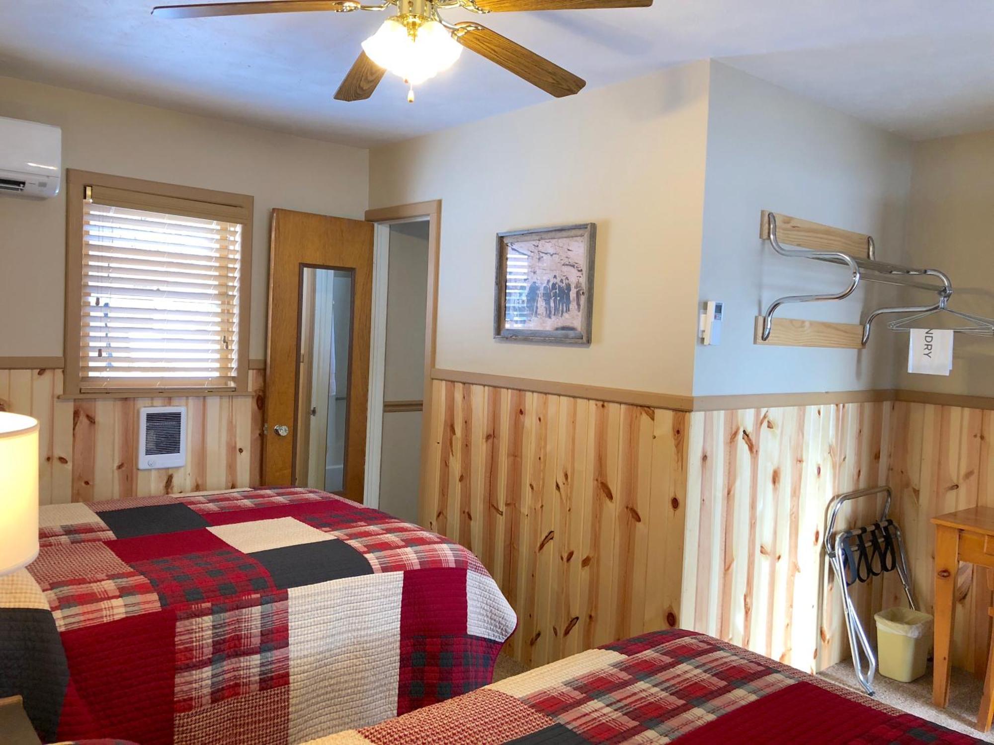 Rockerville Lodge & Cabins Keystone Ruang foto