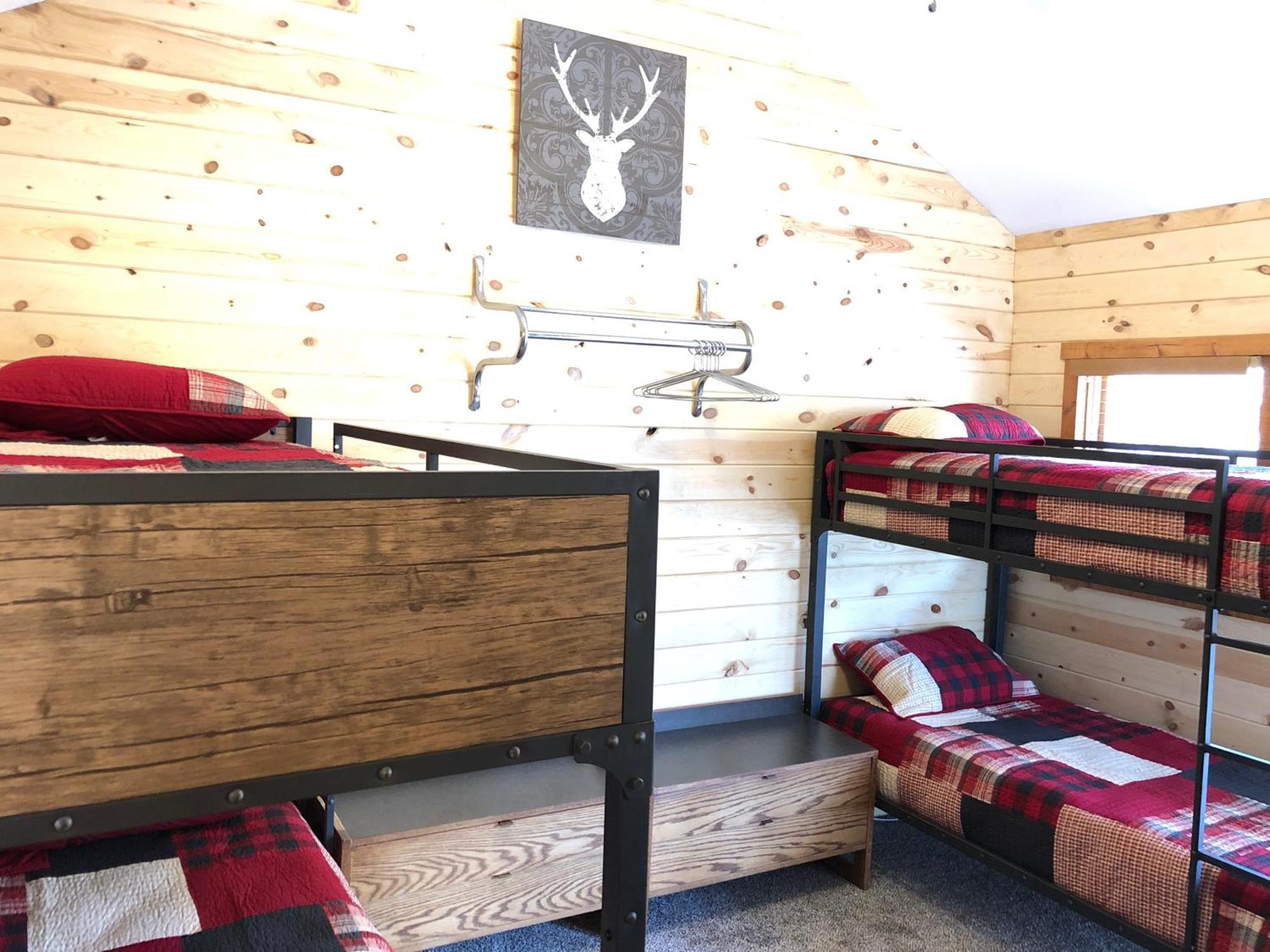 Rockerville Lodge & Cabins Keystone Bagian luar foto