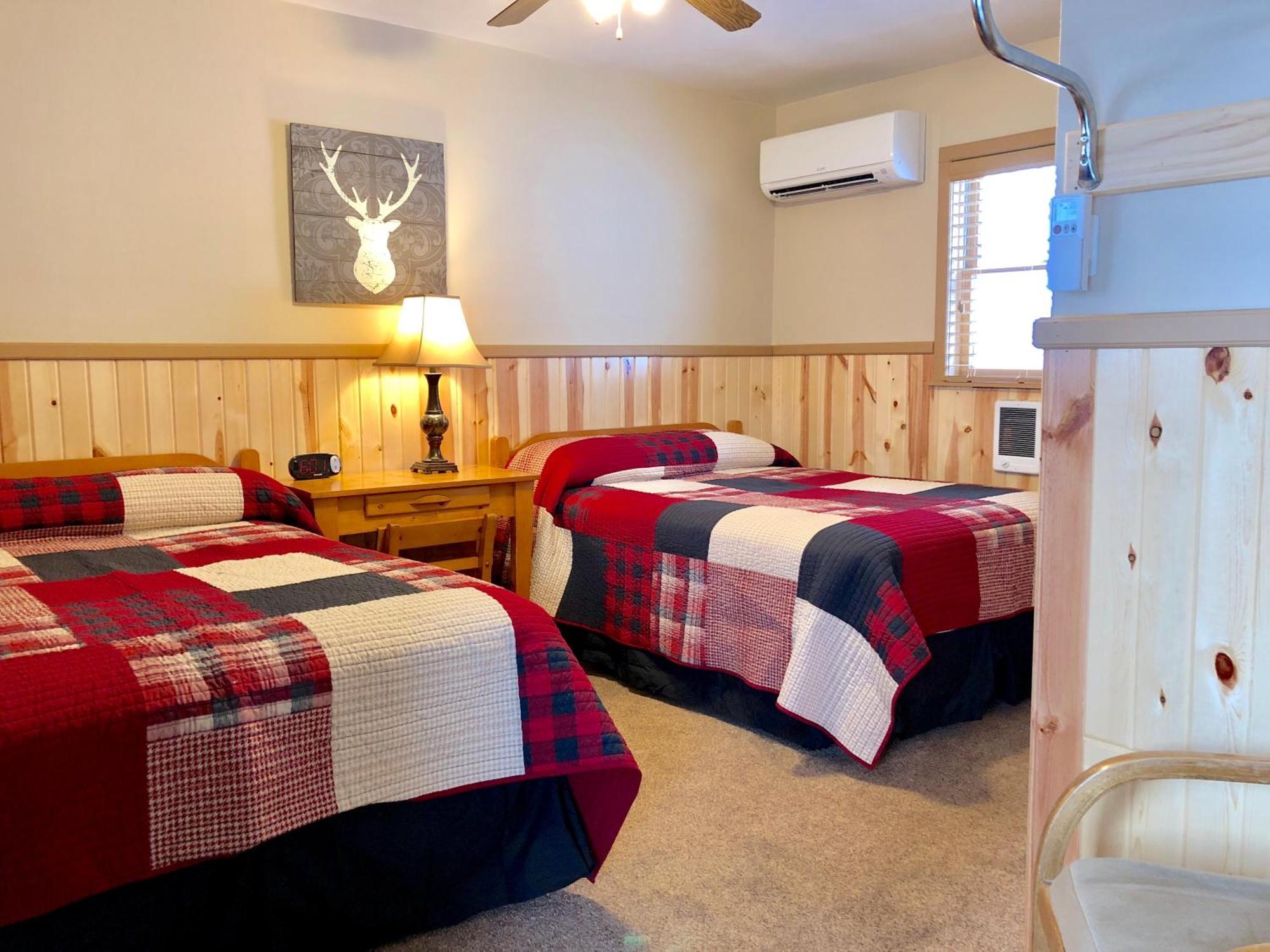 Rockerville Lodge & Cabins Keystone Bagian luar foto