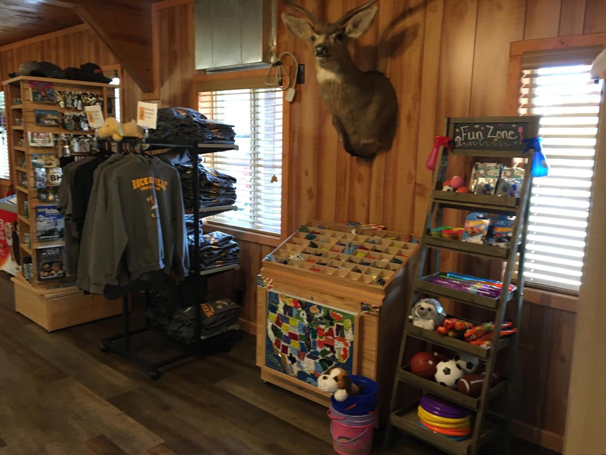 Rockerville Lodge & Cabins Keystone Bagian luar foto