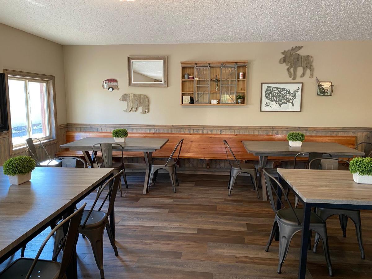 Rockerville Lodge & Cabins Keystone Bagian luar foto